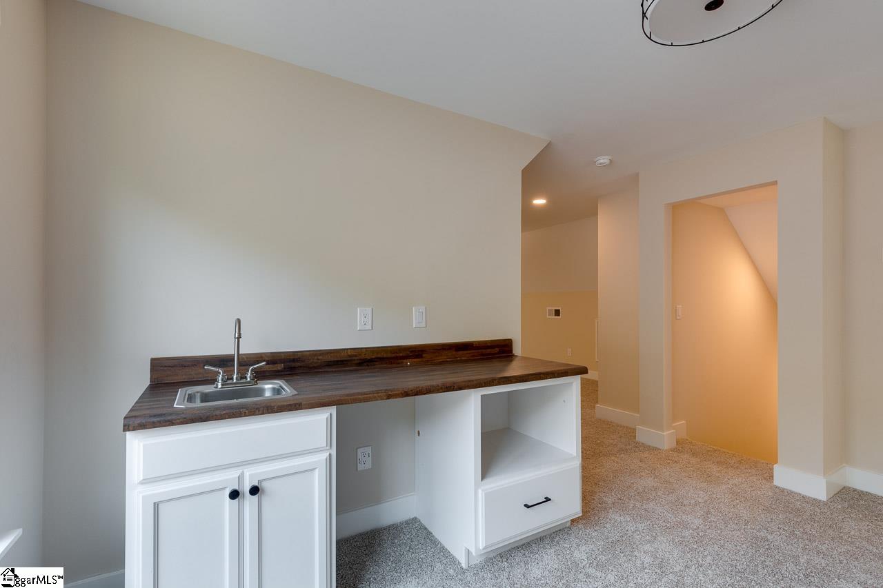 319 Jones Kelley Road Travelers Rest, SC 29690 - Photo 20 of 36