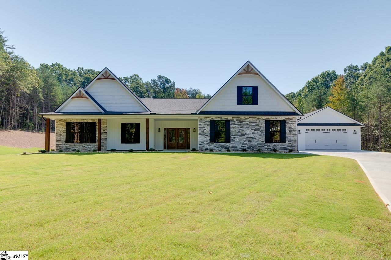 319 Jones Kelley Road Travelers Rest, SC 29690 - Photo 2 of 36