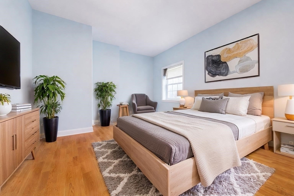 2 Ward Court Boston, MA 02127 - Photo 7 of 9