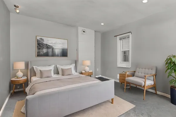 $6,000 | 2 Ward Court, Boston, MA 02127