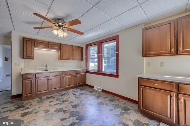 $177,900 | 121 Mill Street, Manheim, PA 17545