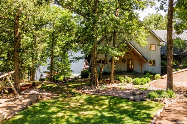 $555,000 | 1165 Lake Shore Drive North, Goreville, IL 62939