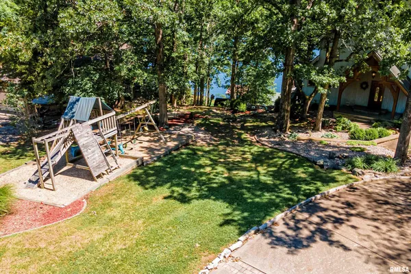 $555,000 | 1165 Lake Shore Drive North, Goreville, IL 62939