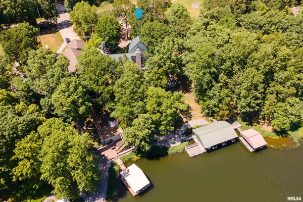 $555,000 | 1165 Lake Shore Drive North, Goreville, IL 62939