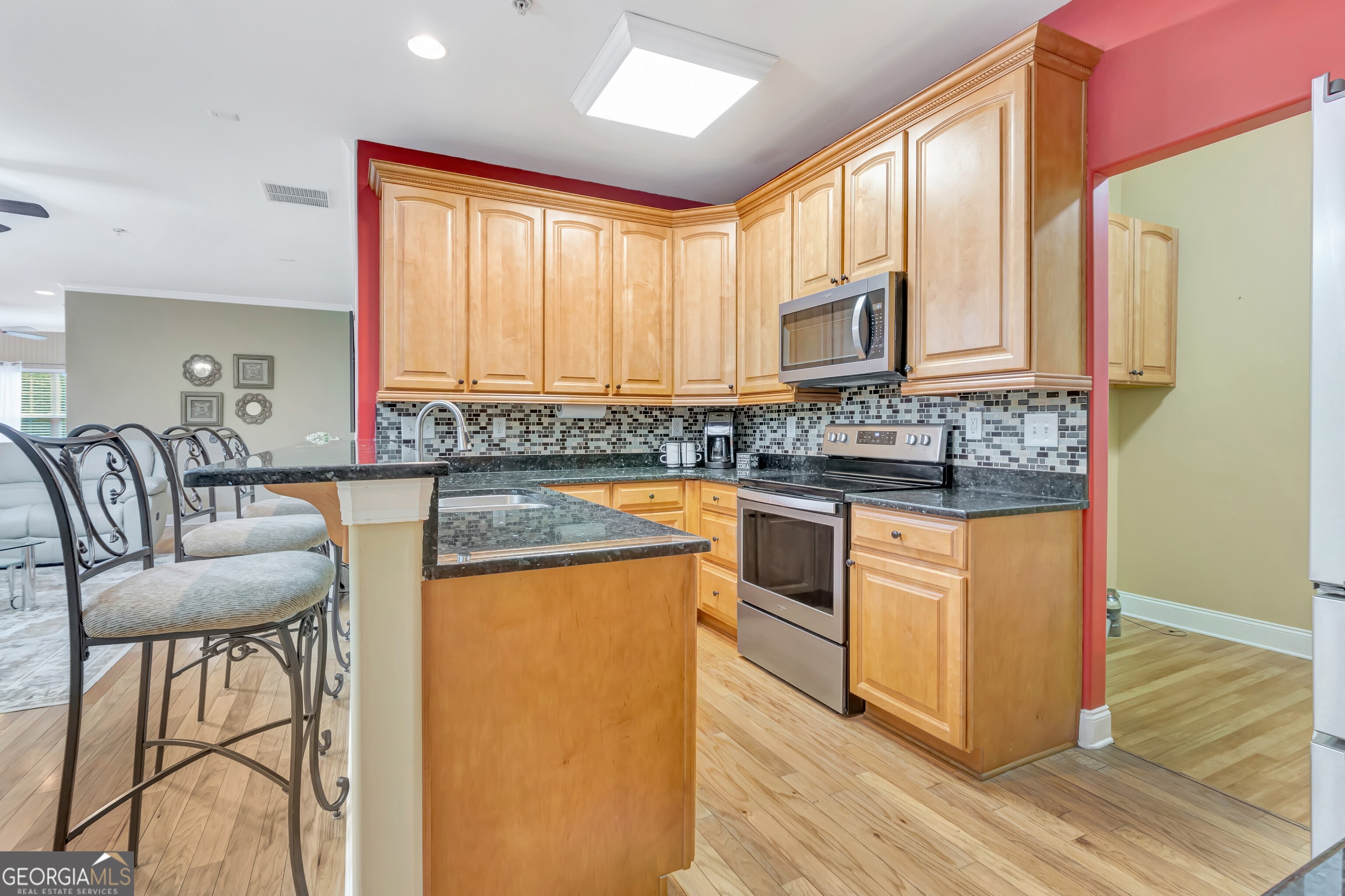 403 Commonwealth Circle Newnan, GA 30263 - Photo 16 of 35