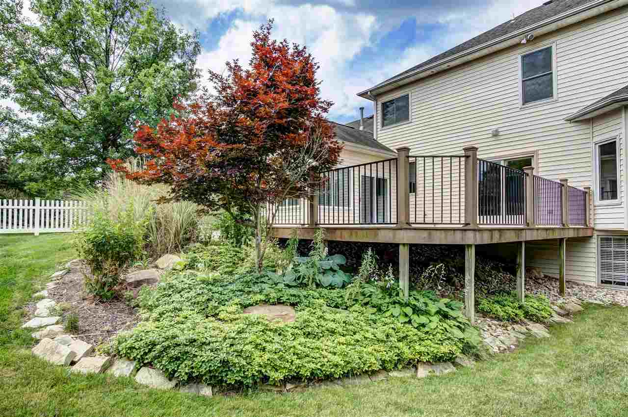 10401 Indian Ridge Drive Fort Wayne, IN 46814 - Photo 3 of 36 Gallery Image 3