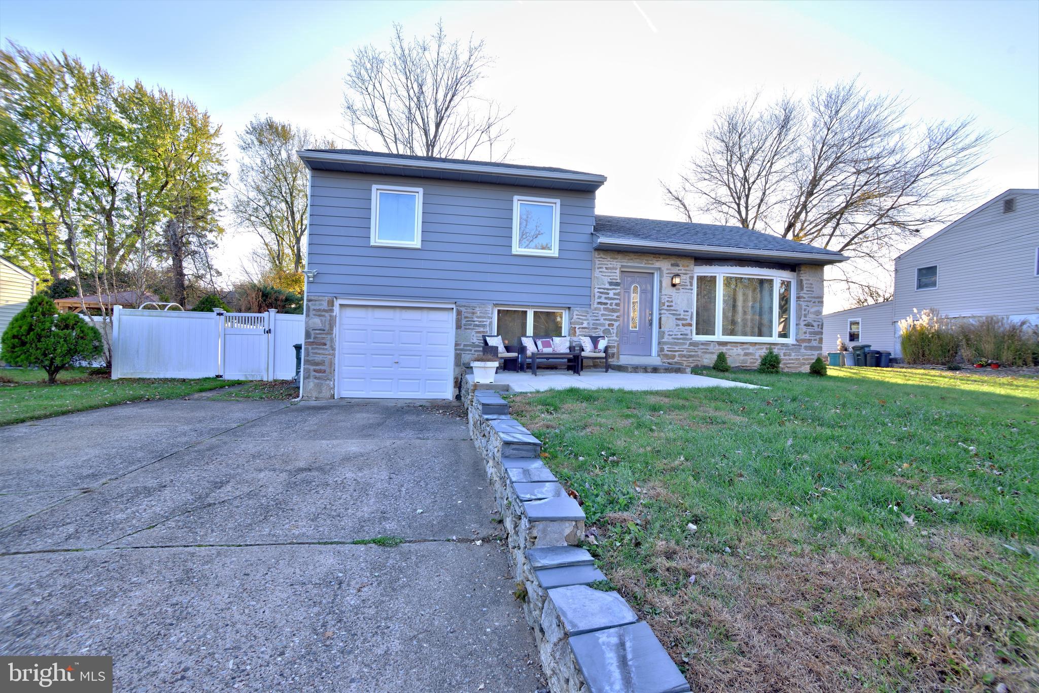 462 Wendy Road Southampton, PA 18966 - Photo 3 of 31 Gallery Image 3