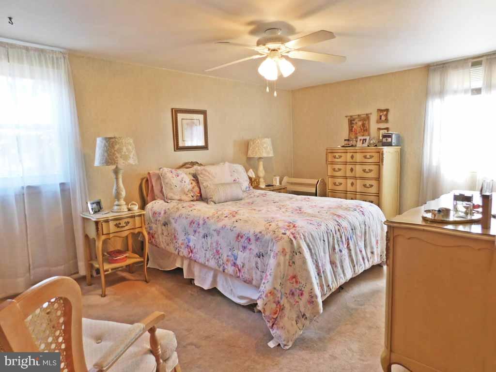 3331 Kent Road Bensalem, PA 19020 - Photo 14 of 32 Gallery Image 14