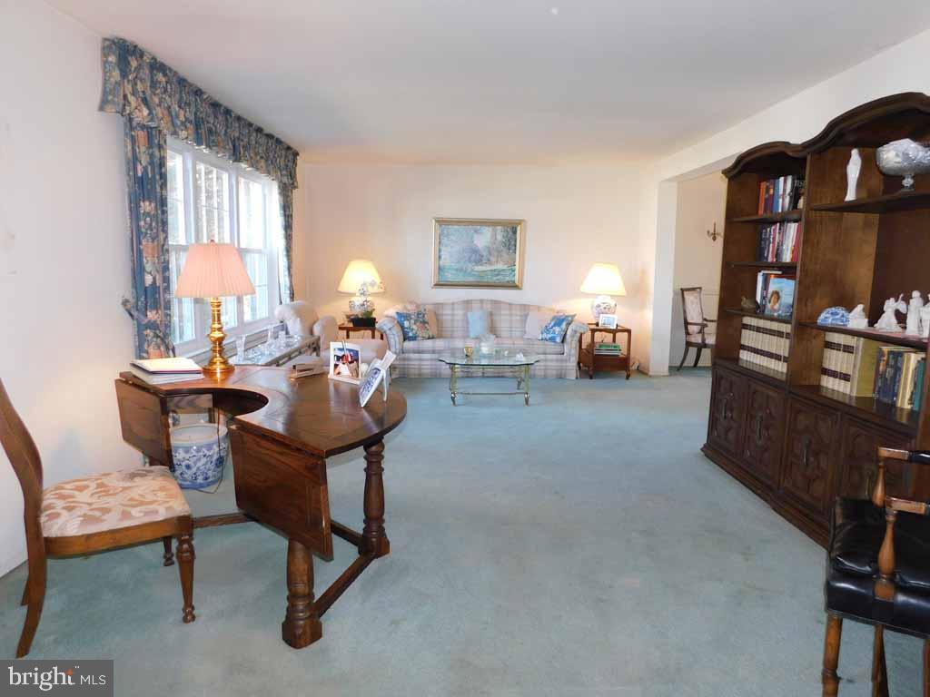 3331 Kent Road Bensalem, PA 19020 - Photo 3 of 32 Gallery Image 3