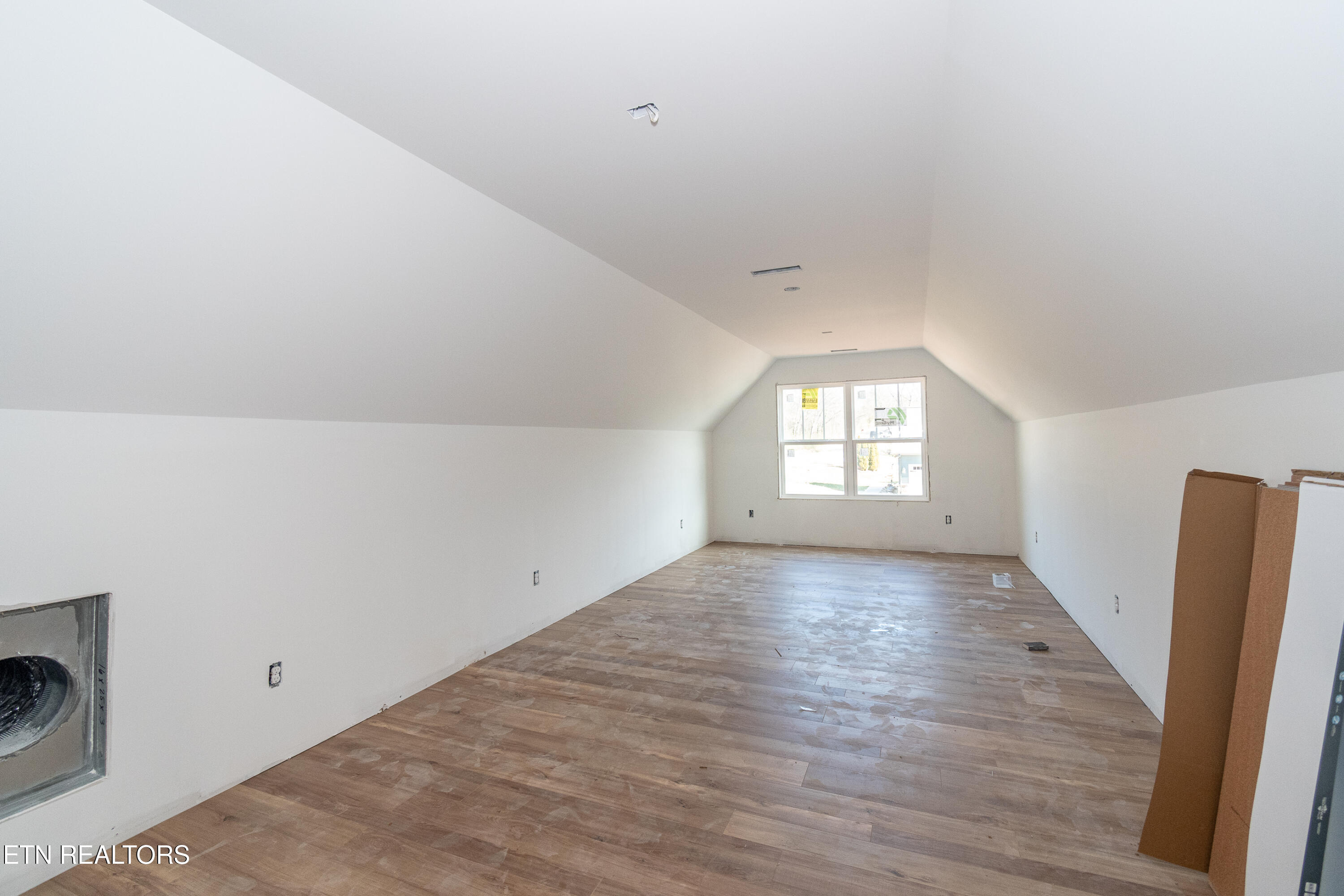 201 Chatuga Way Loudon, TN 37774 - Photo 23 of 25 DSC_4759