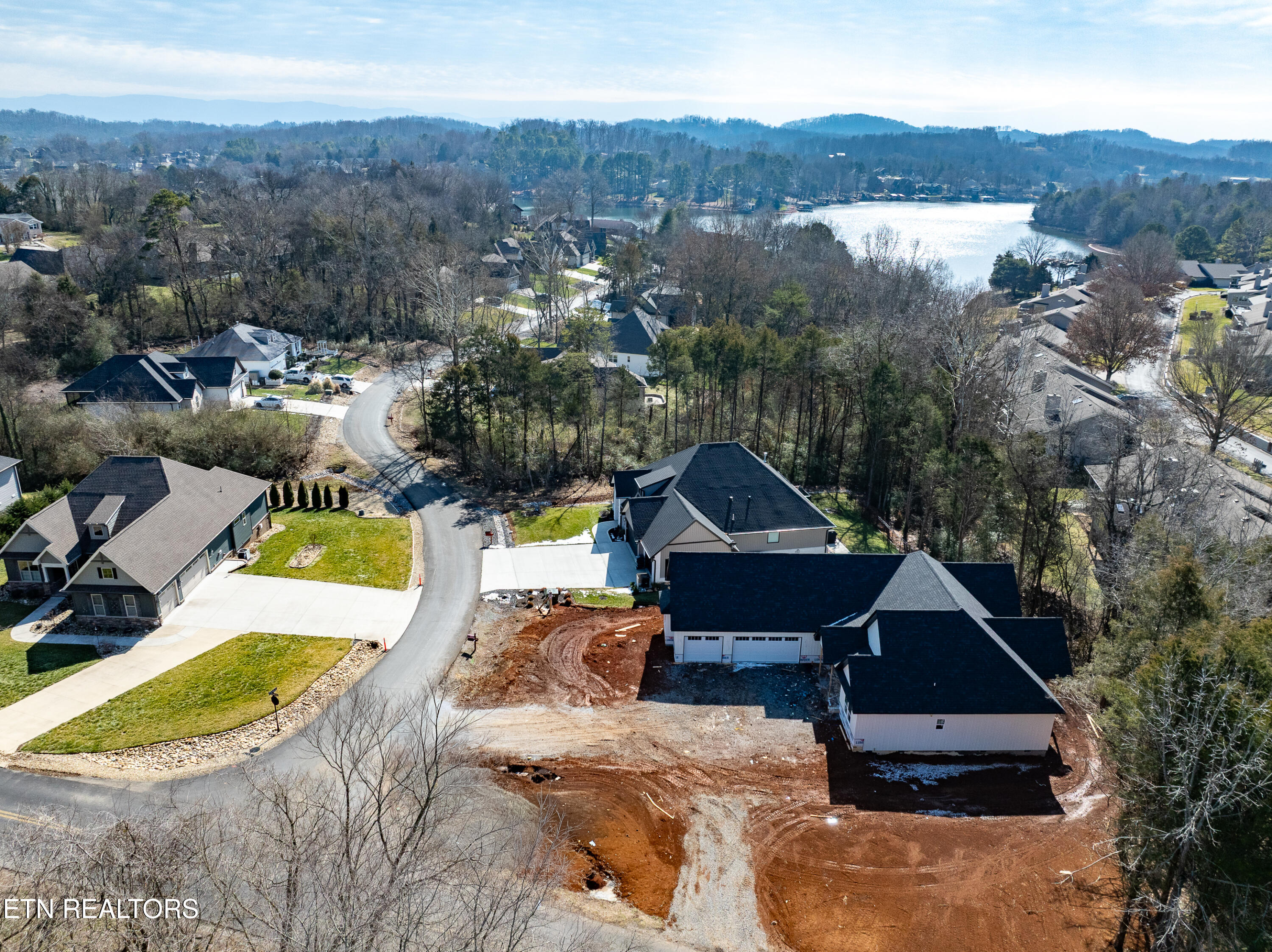 201 Chatuga Way Loudon, TN 37774 - Photo 4 of 25 DJI_0795-HDR