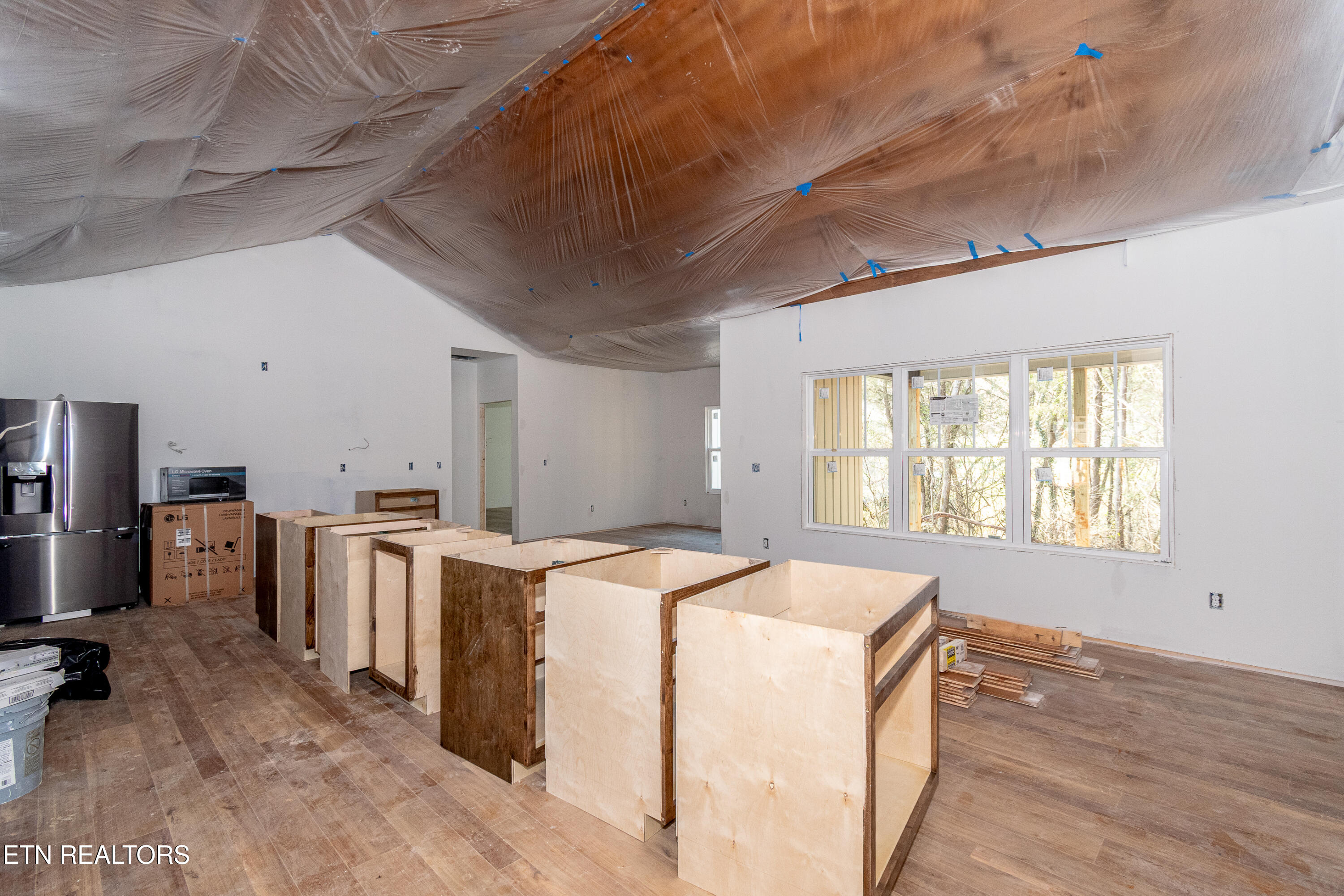 201 Chatuga Way Loudon, TN 37774 - Photo 6 of 25 DSC_4742