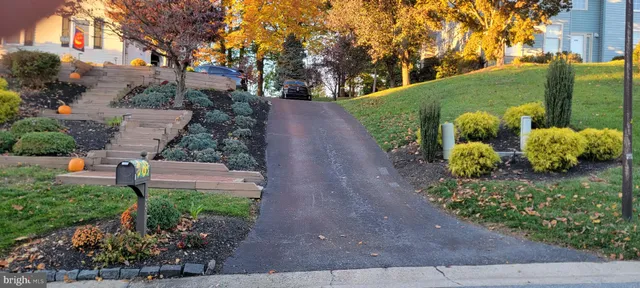 $650,000 | 58 Willow Creek Lane, Newark, DE 19711