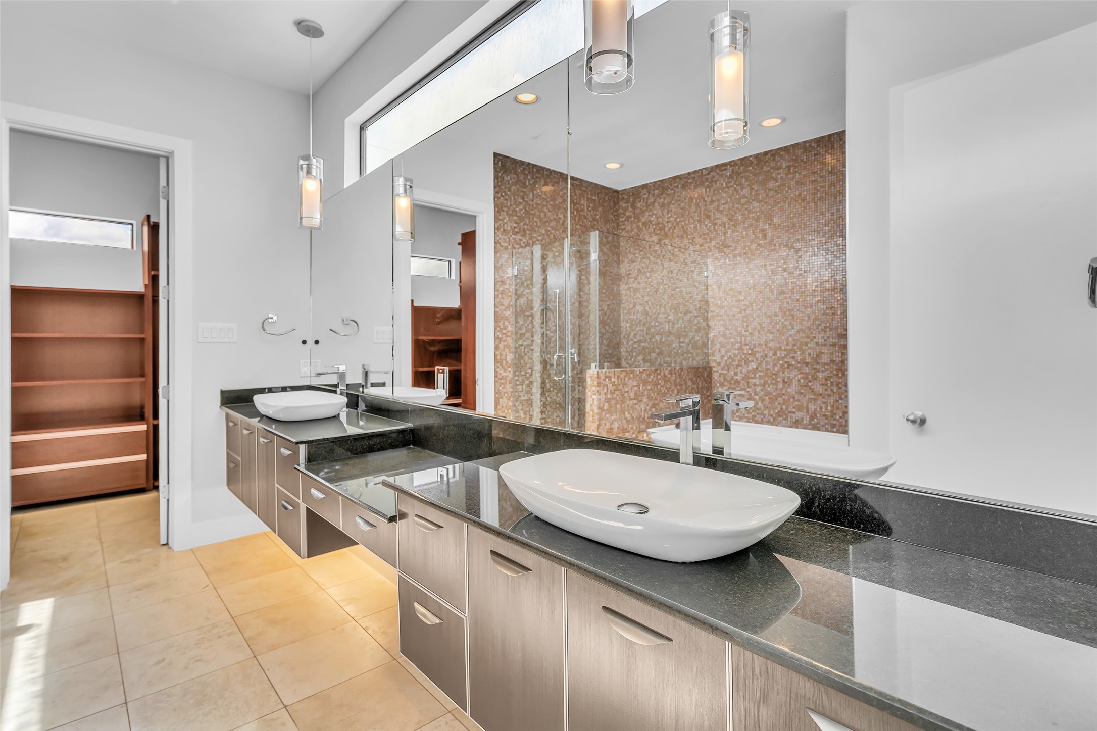 1802 Hickory Street Houston, TX 77007 - Photo 23 of 46