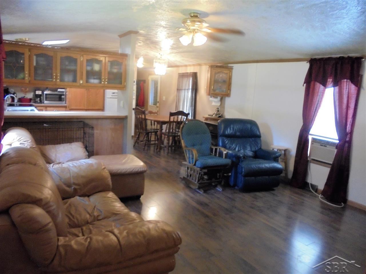 1384 South 7 Mile Road Midland, MI 48640 - Photo 6 of 23 31302257-5.JPG