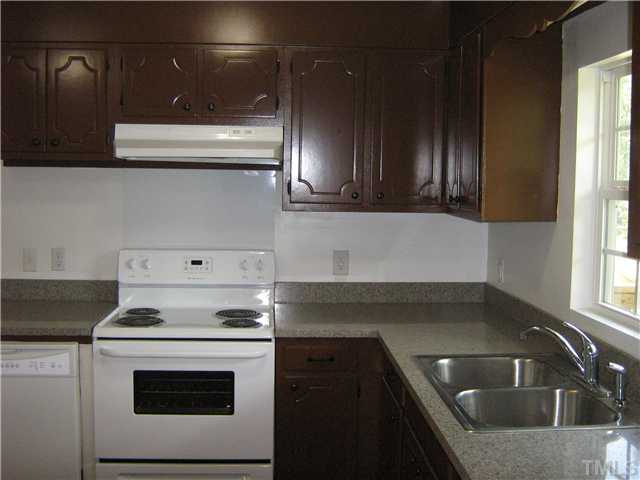 4728 Stanley Road Durham, NC 27704 - Photo 5 of 9 Gallery Image 5