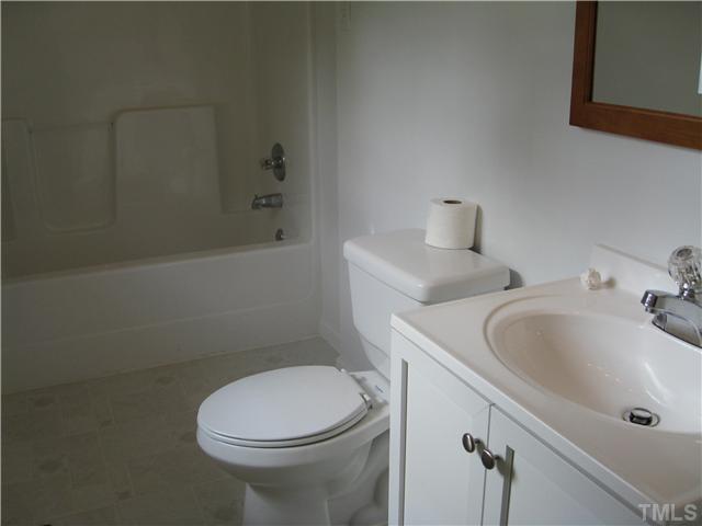 4728 Stanley Road Durham, NC 27704 - Photo 7 of 9 Gallery Image 7
