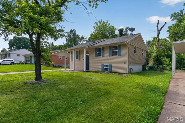 $84,900 | 1420 Columbus Drive, St. Louis, MO 63138