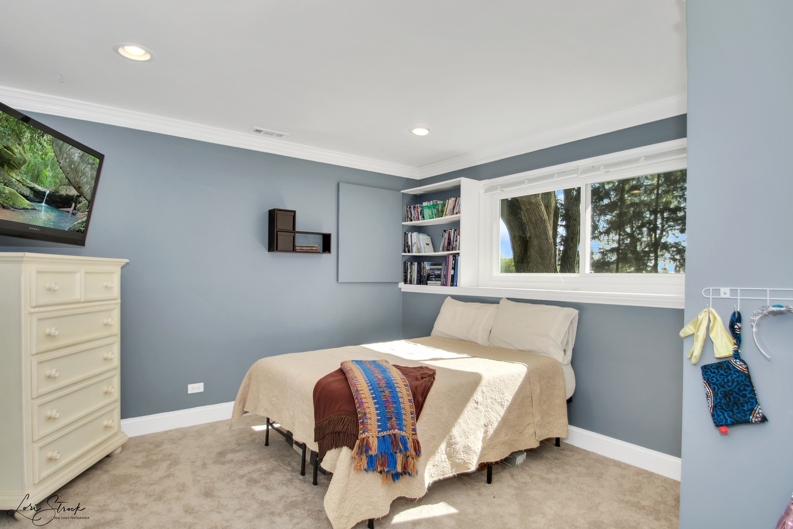 8S269 South Barnes Road Aurora, IL 60506 - Photo 15 of 21 Gallery Image 15