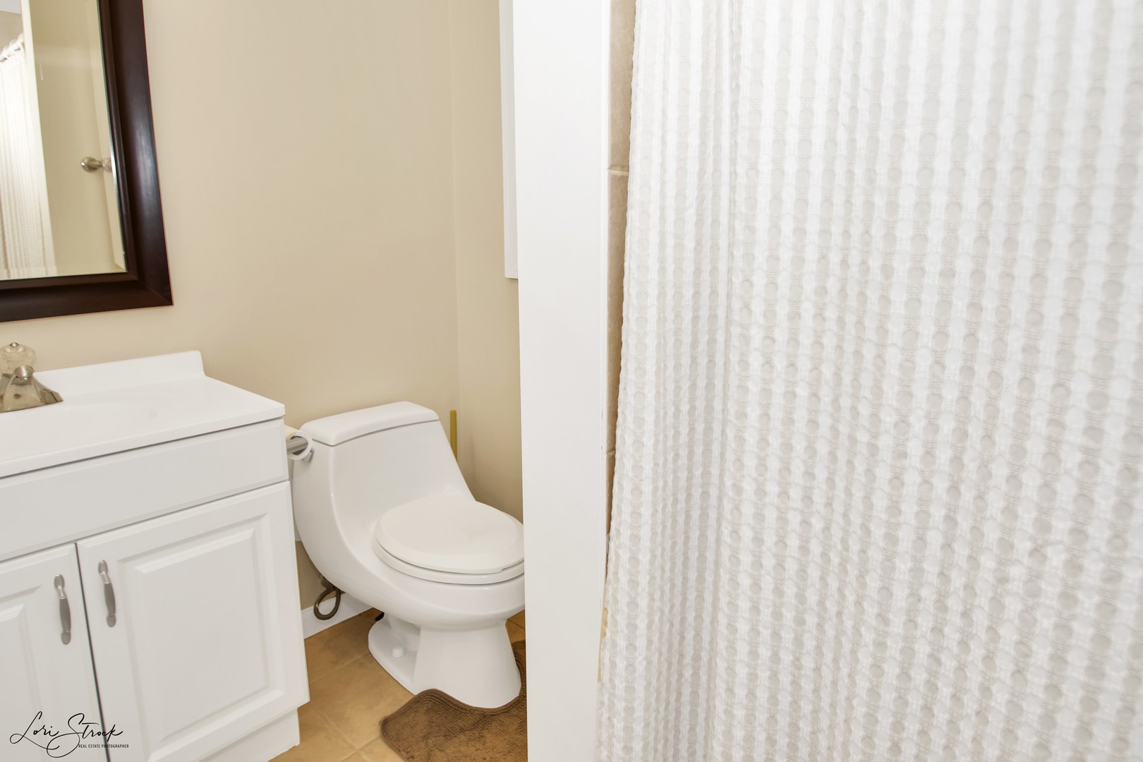 8S269 South Barnes Road Aurora, IL 60506 - Photo 19 of 21 Gallery Image 19