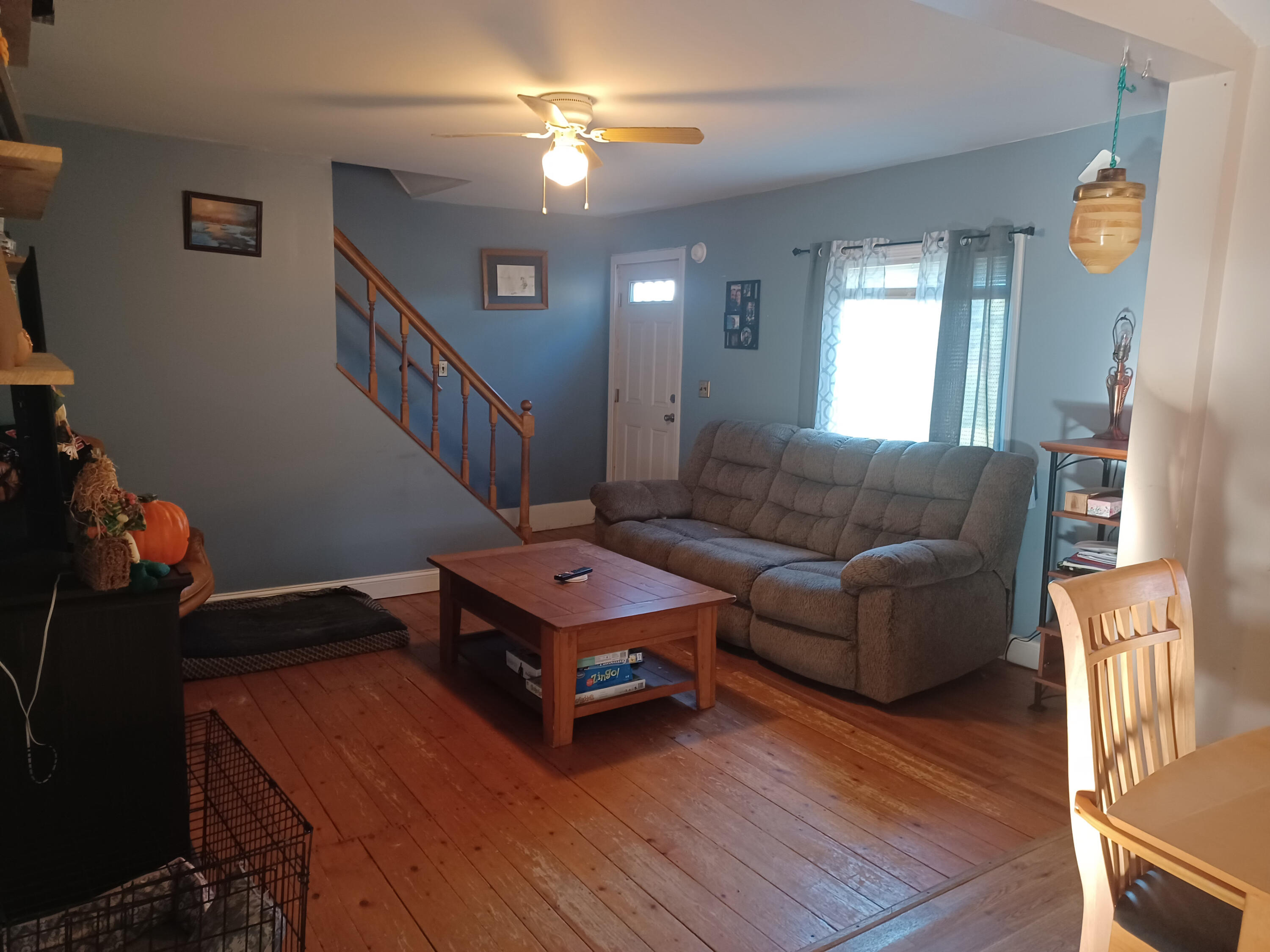 541 Wiscasset Road Pittston, ME 04345 - Photo 11 of 32 living room