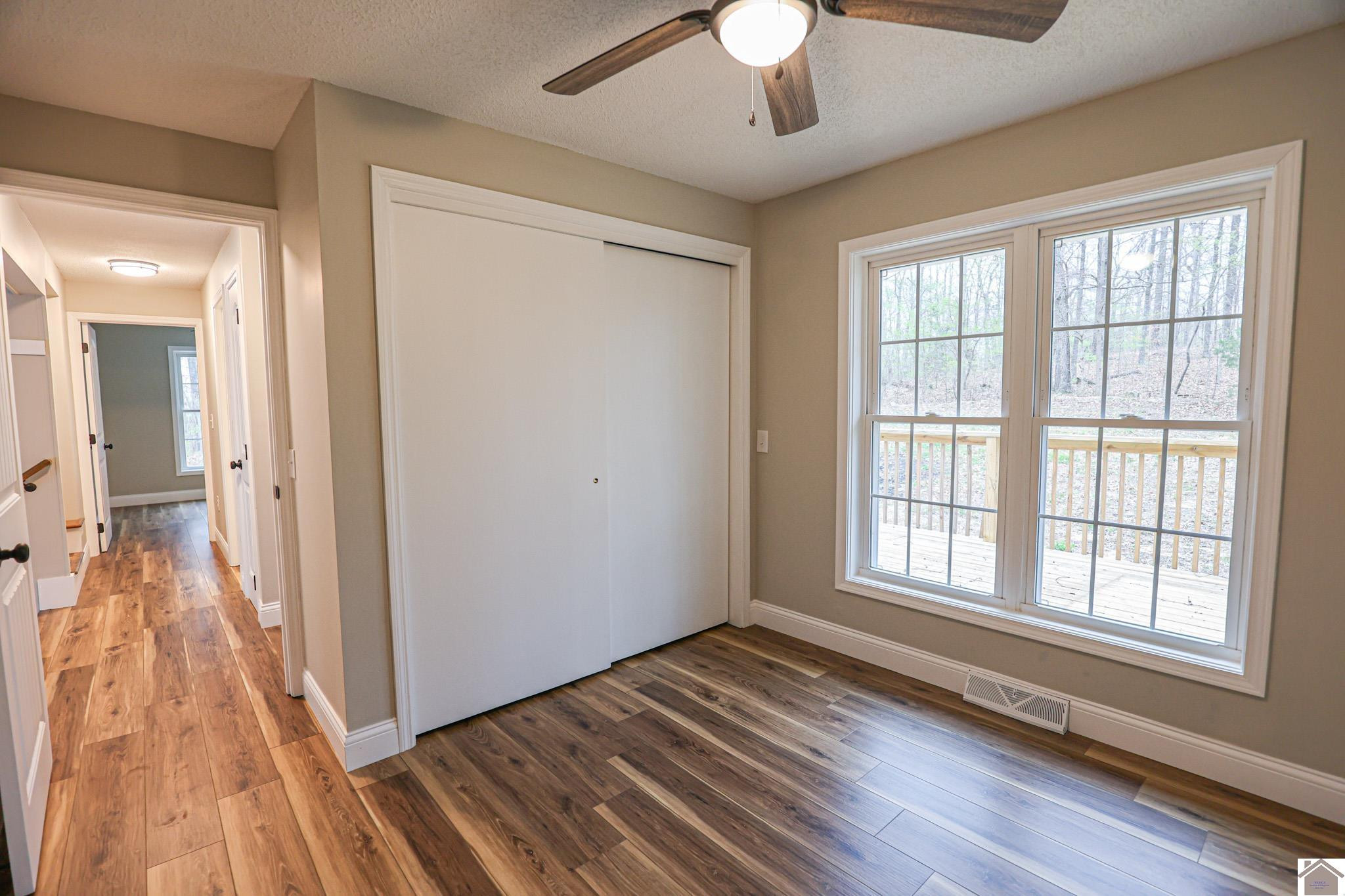 146 Mermie Road Hardin, KY 42048 - Photo 25 of 41 Guest Bedroom