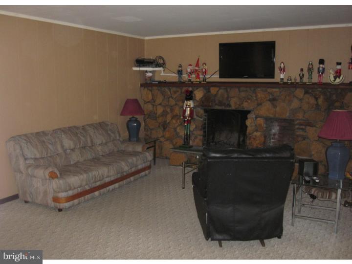 101 3 Bridge Road Shamong, NJ 08088 - Photo 7 of 20 Family Room