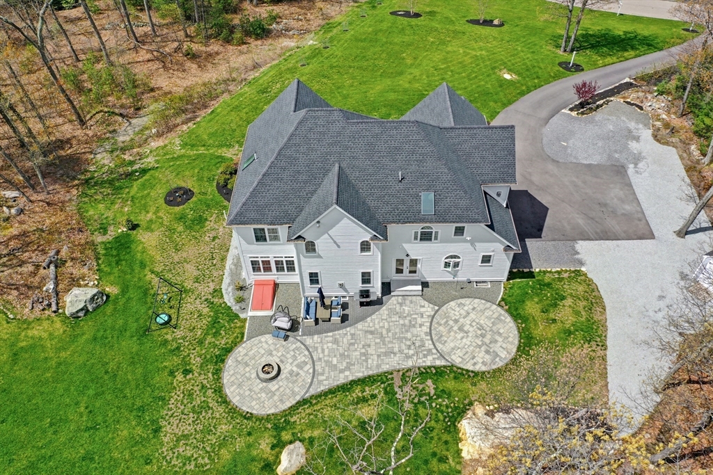 15 Ridge Road Wrentham, MA 02093 - Photo 7 of 42