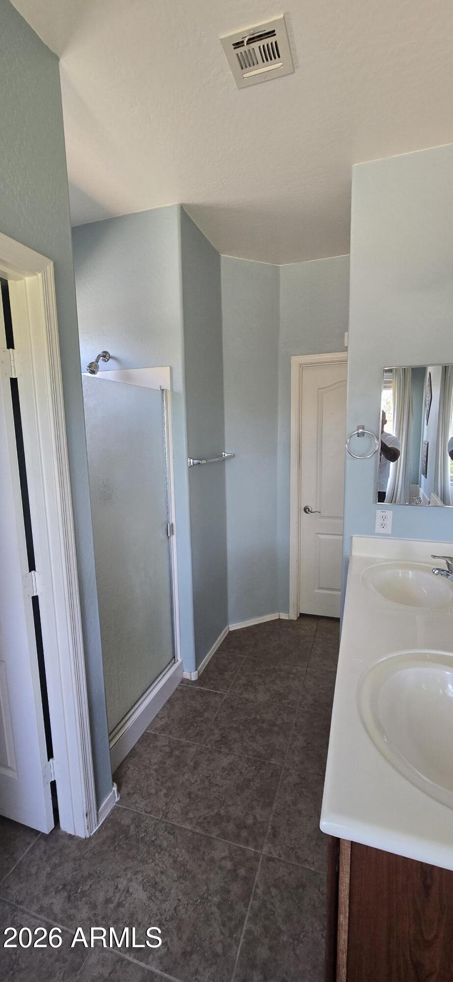 16767 West Rio Vista Lane Goodyear, AZ 85338 - Photo 41 of 43 20260626_094635