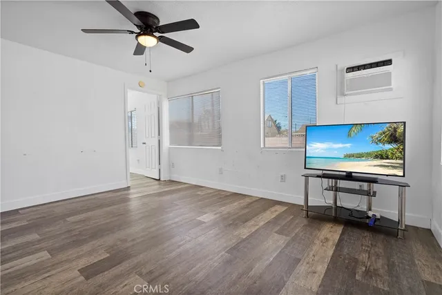 $2,600 | 44043 Hoban Avenue, Lancaster, CA 93534