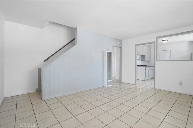 $2,600 | 44043 Hoban Avenue, Lancaster, CA 93534