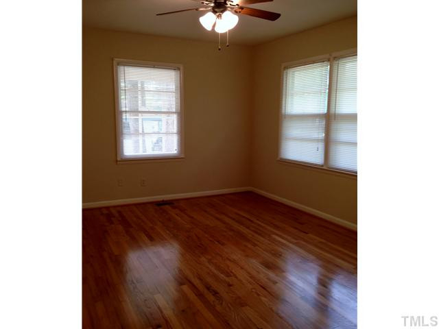 419 Grovemont Road Raleigh, NC 27603 - Photo 9 of 22 Den/Family/Great Room