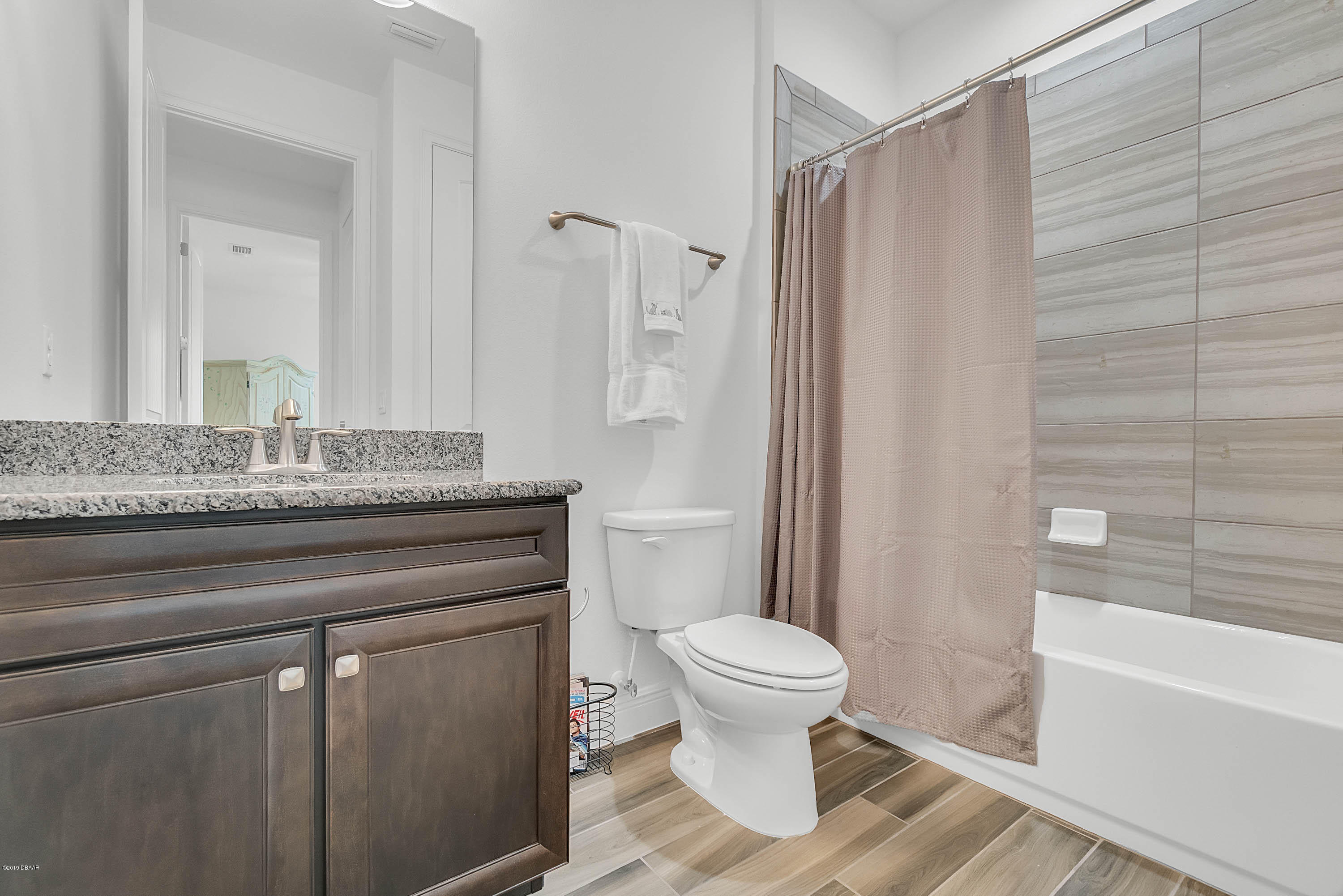 16 Shear Water Trail Ormond Beach, FL 32174 - Photo 24 of 28 Guest Bath