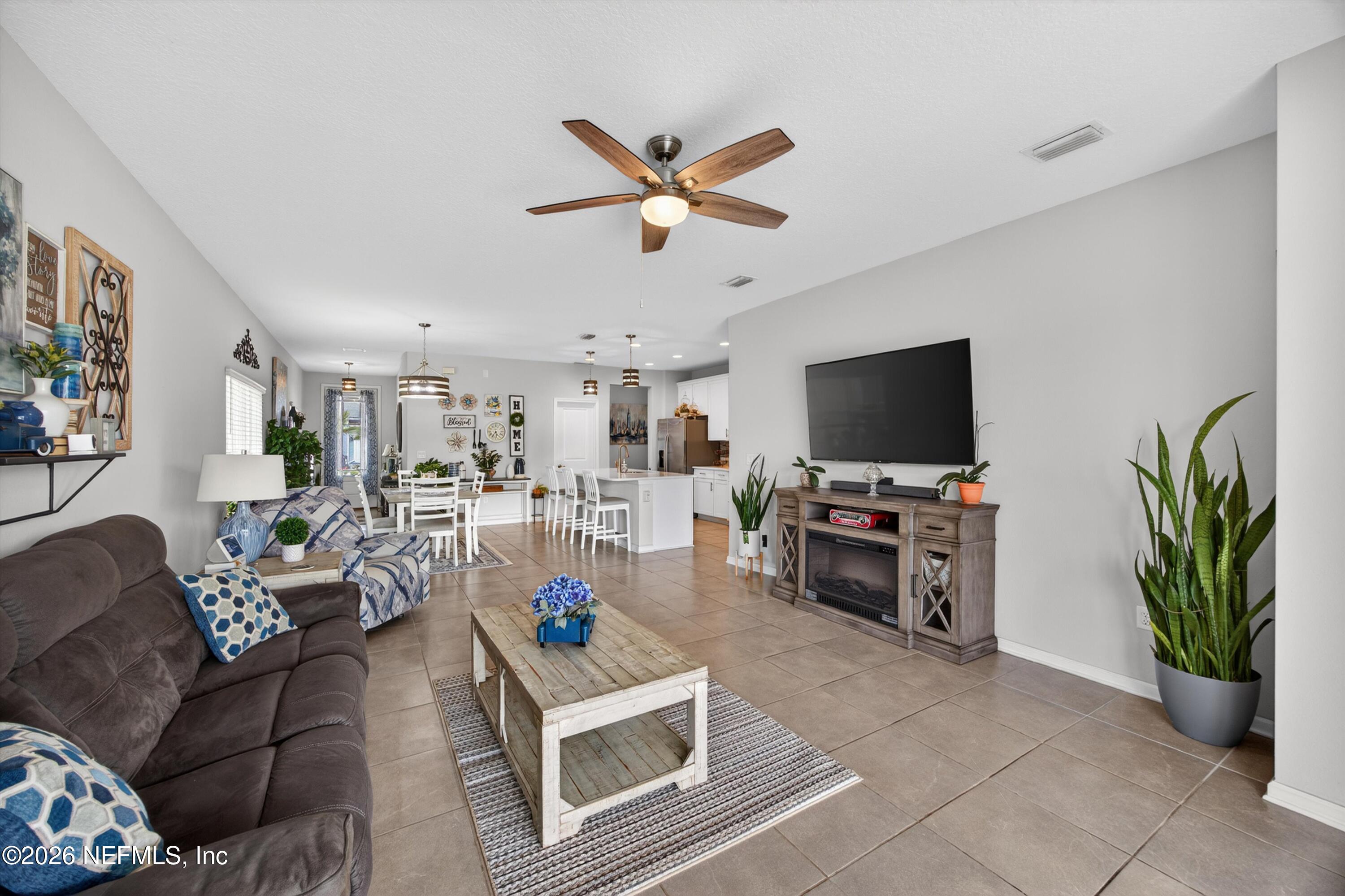 9974 Kevin Road Jacksonville, FL 32257 - Photo 9 of 51 21-9974 Kevin Rd-67