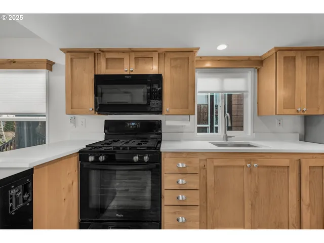 $135,000 | 8372 Enchanted Way Southeast, Unit 253, Turner, OR 97392