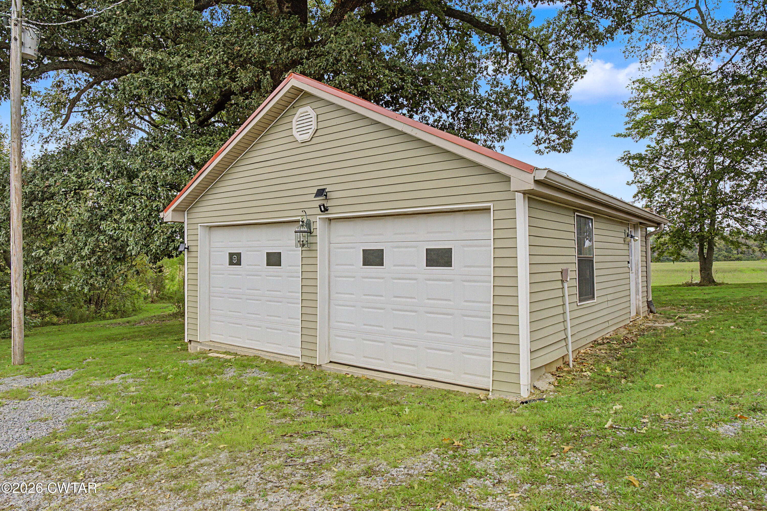 286 Baseline Road Kenton, TN 38233 - Photo 12 of 43 Garage