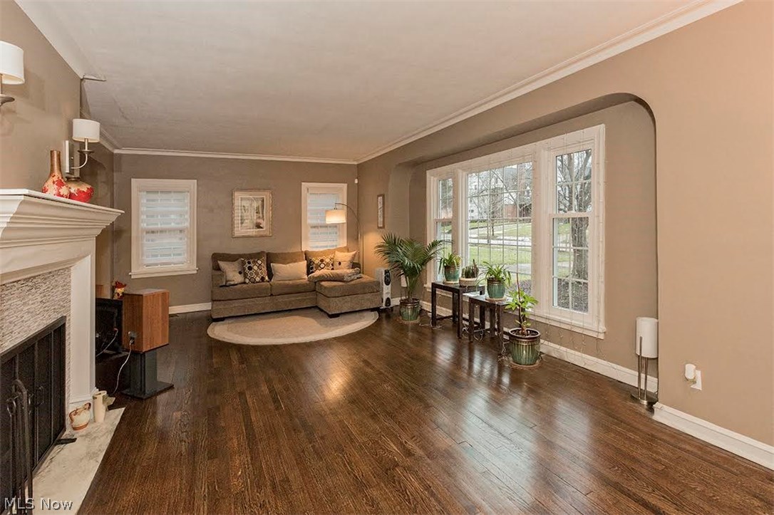 16315 Fernway Road Cleveland, OH 44120 - Photo 7 of 33