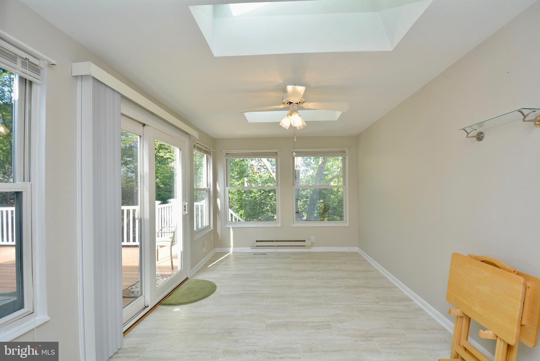 7905 Frye Road Alexandria, VA 22309 - Photo 18 of 55 SUNROOM OR BREAKFAST ROOM
