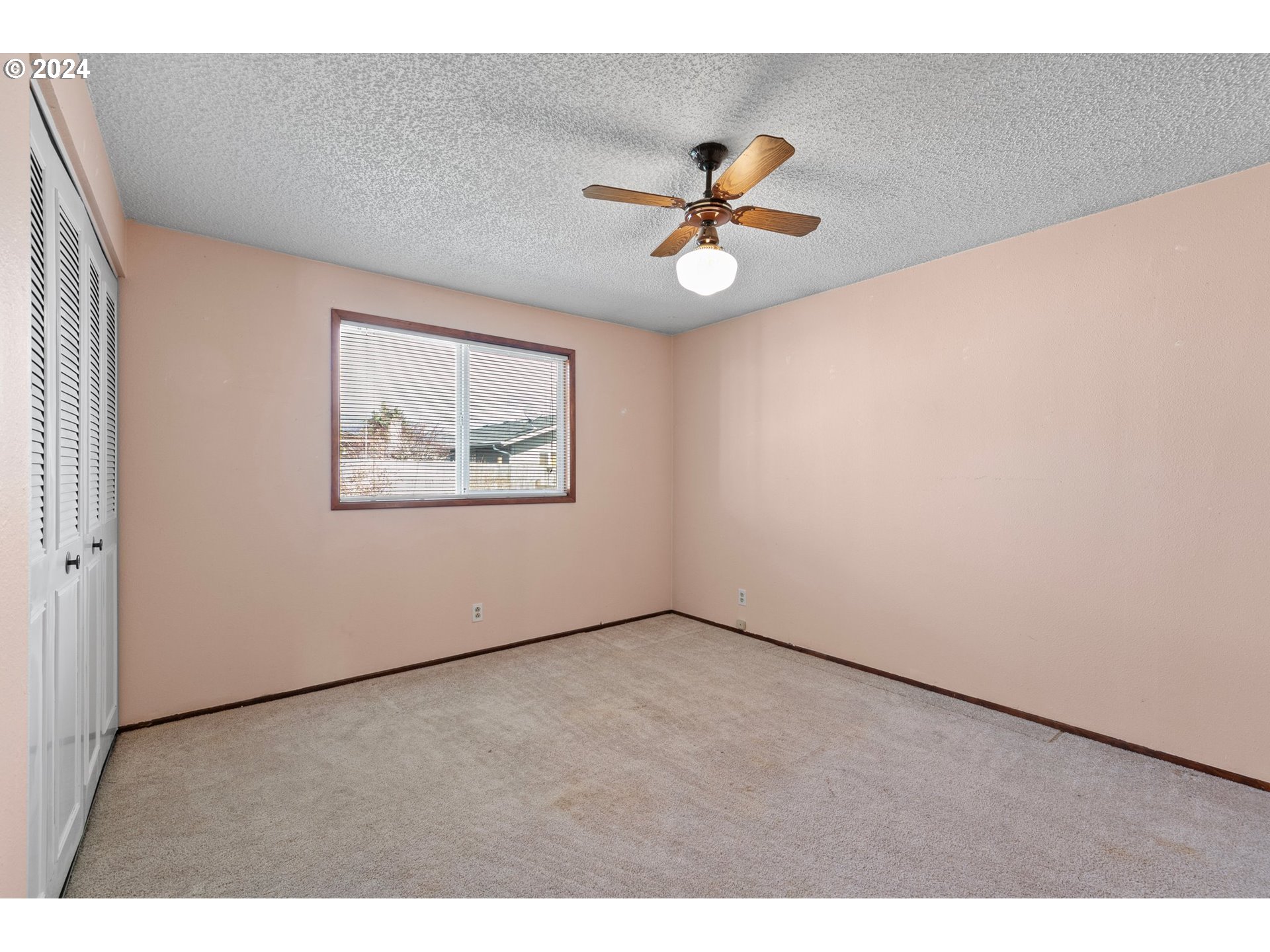 1073 56th Place Springfield, OR 97478 - Photo 16 of 27 a view of an empty room