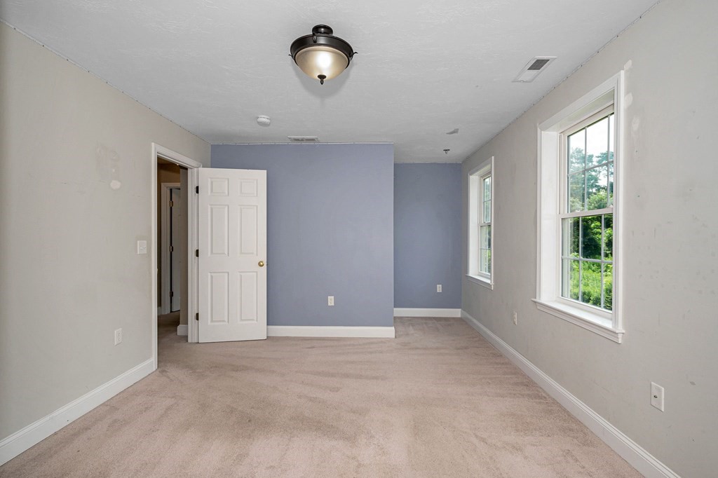 178 Fitchburg Road Townsend, MA 01469 - Photo 27 of 41