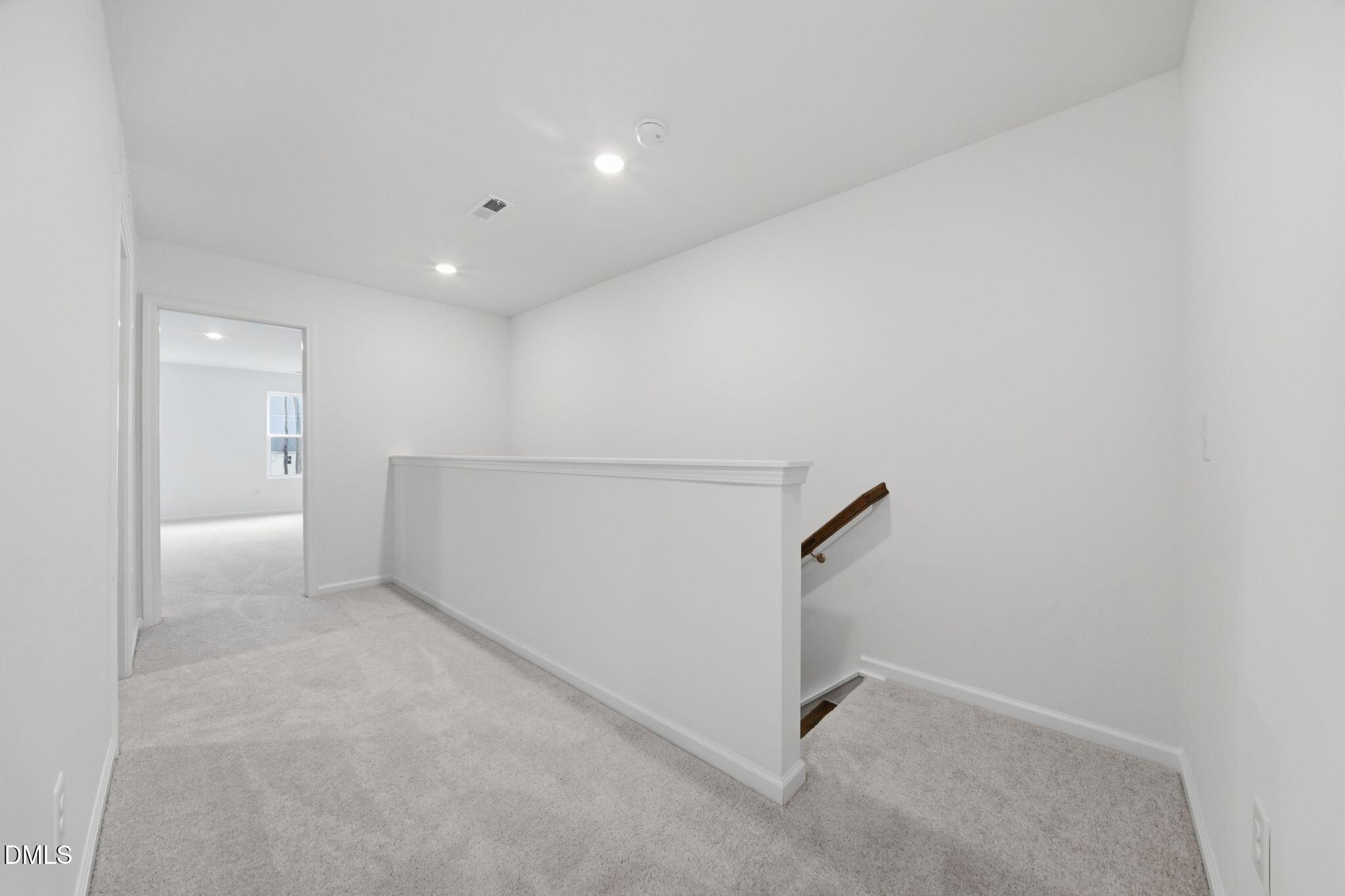 125 Tree Moss Court Rolesville, NC 27571 - Photo 19 of 30 SUN_ParkerRidge_Pic_CarsonII_QMI_29_Hall