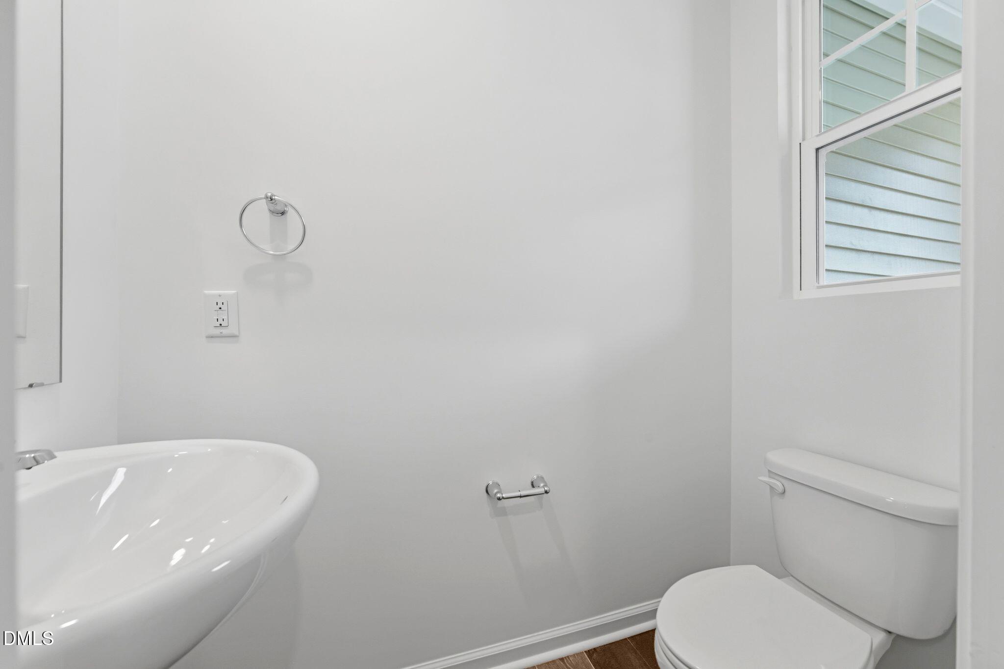 125 Tree Moss Court Rolesville, NC 27571 - Photo 27 of 30 SUN_ParkerRidge_Pic_CarsonII_QMI_29_Powd