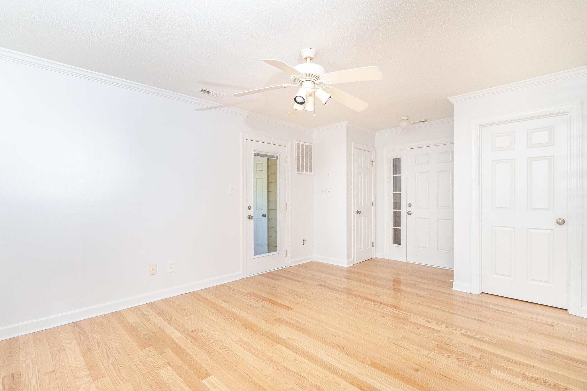 3563 Mill Run, Unit 3563 Raleigh, NC 27612 - Photo 8 of 28 Photo 8