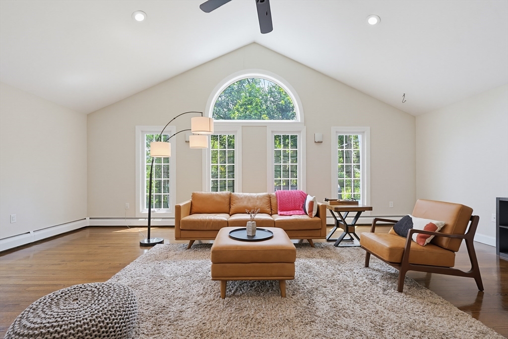 316 West Sutton Road Sutton, MA 01590 - Photo 10 of 42