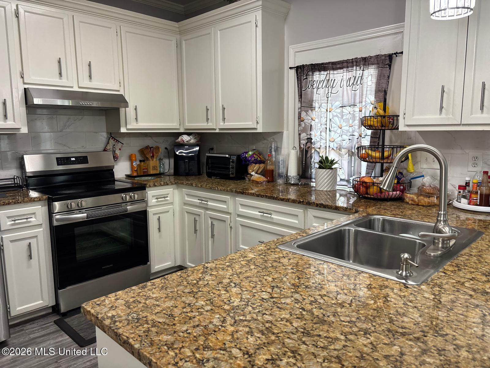 207 South Pear Orchard Road Ridgeland, MS 39157 - Photo 12 of 29 WhatsApp Image 2026-06-01 at 9.34.29 AM