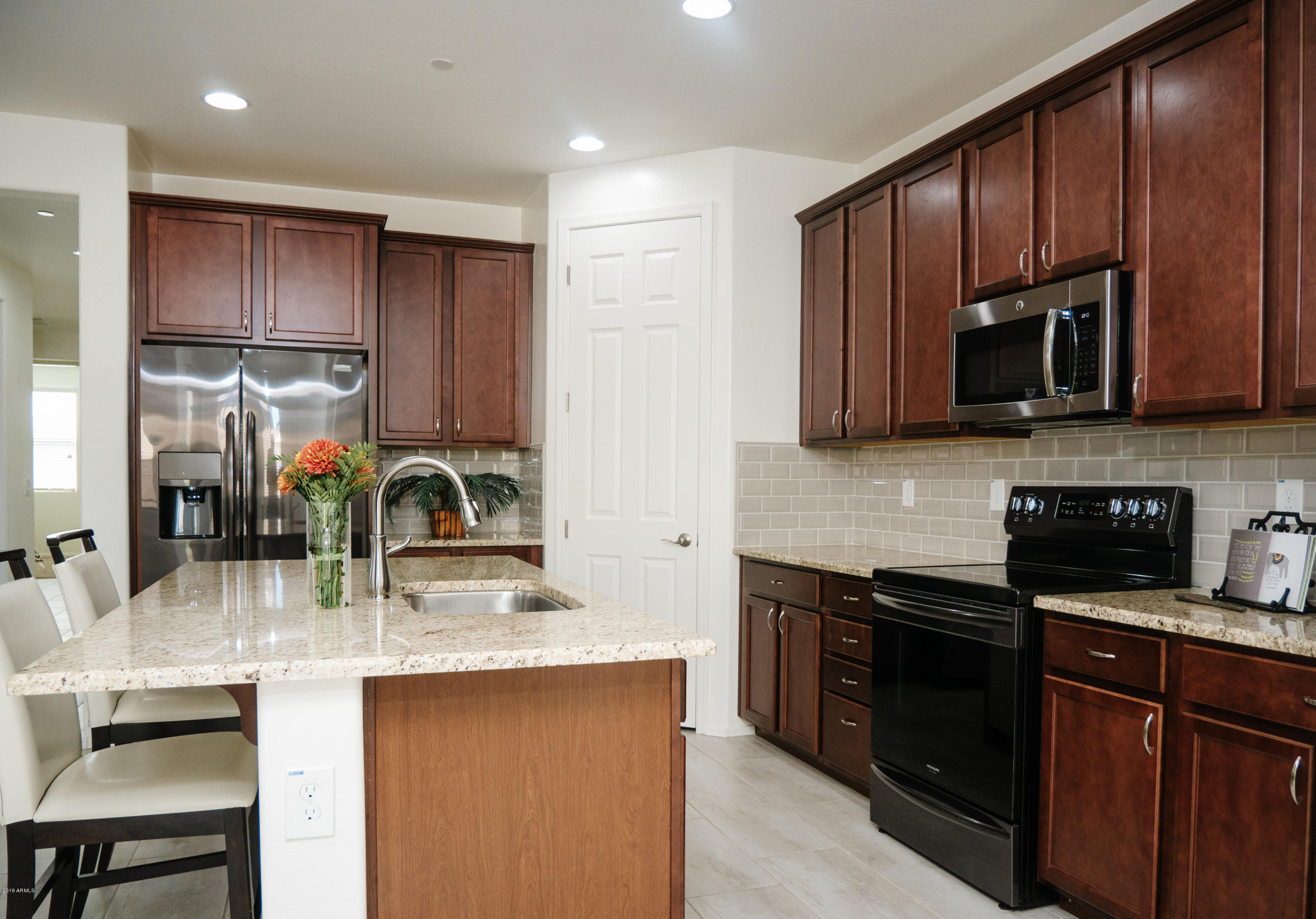 21230 West Almeria Road Buckeye, AZ 85396 - Photo 4 of 24 7-Almeria-8