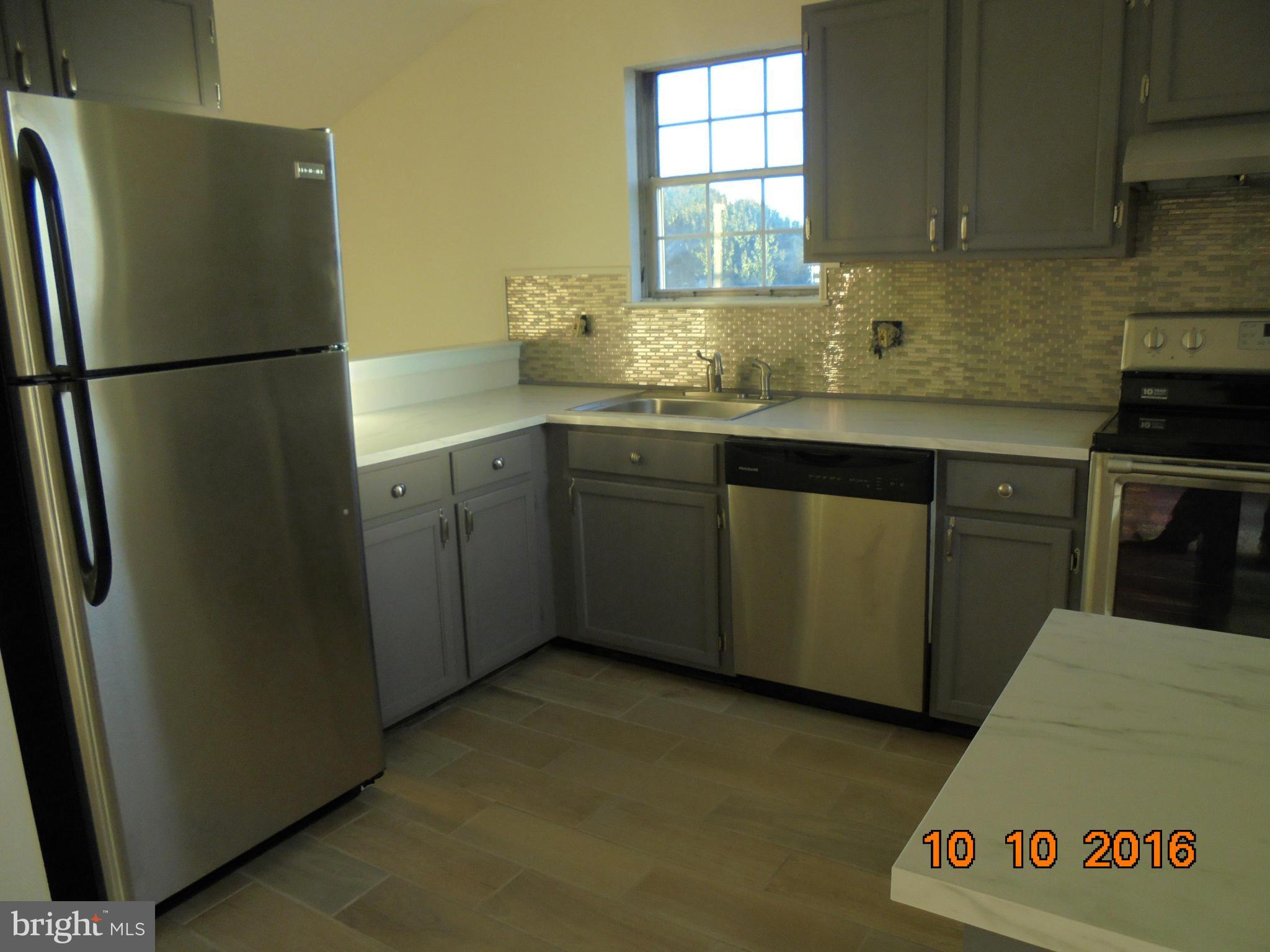 12918 Bogby Road Baltimore, MD 21220 - Photo 12 of 30 Kitchen