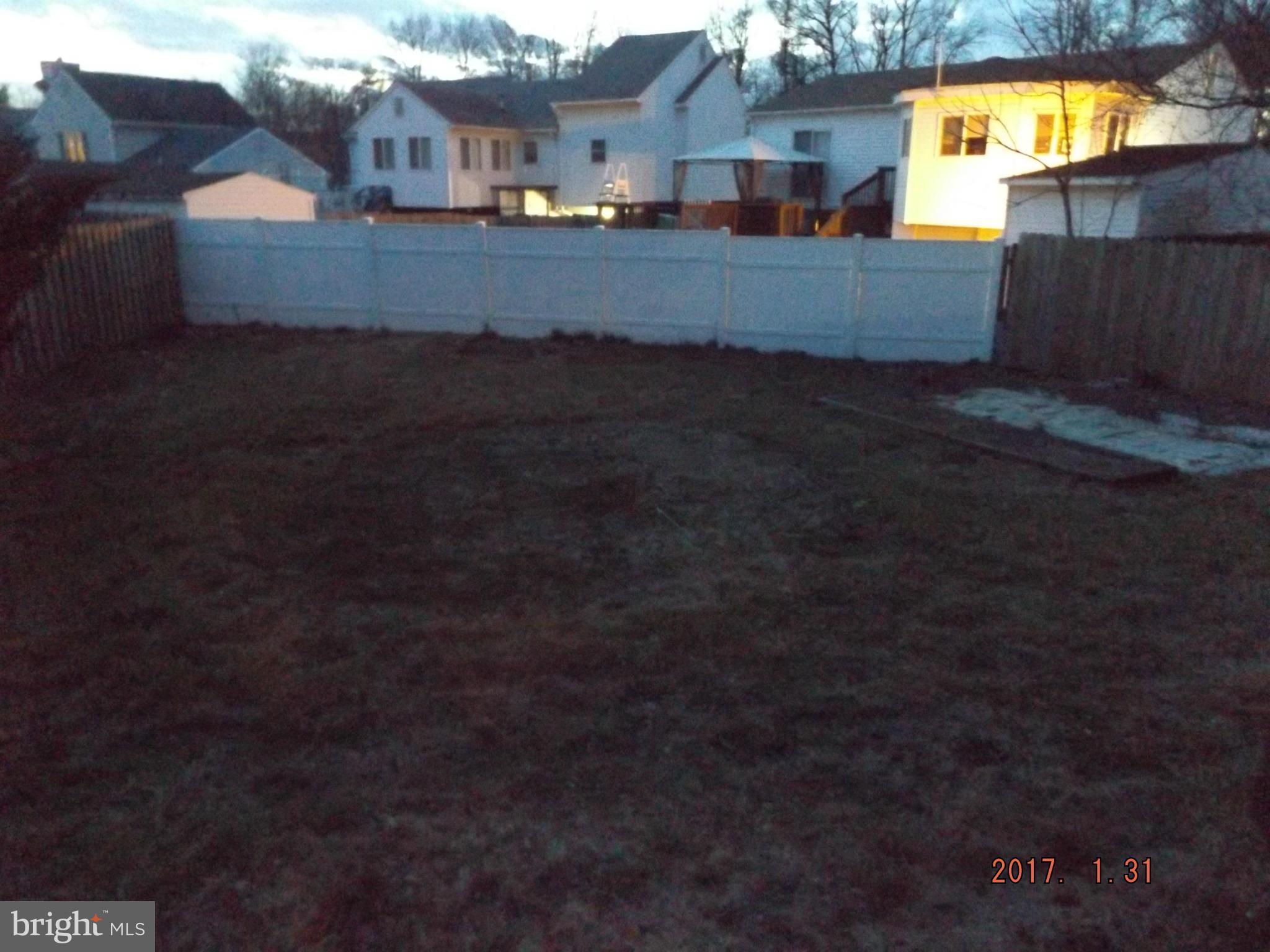 12918 Bogby Road Baltimore, MD 21220 - Photo 23 of 30 Exterior (Rear)