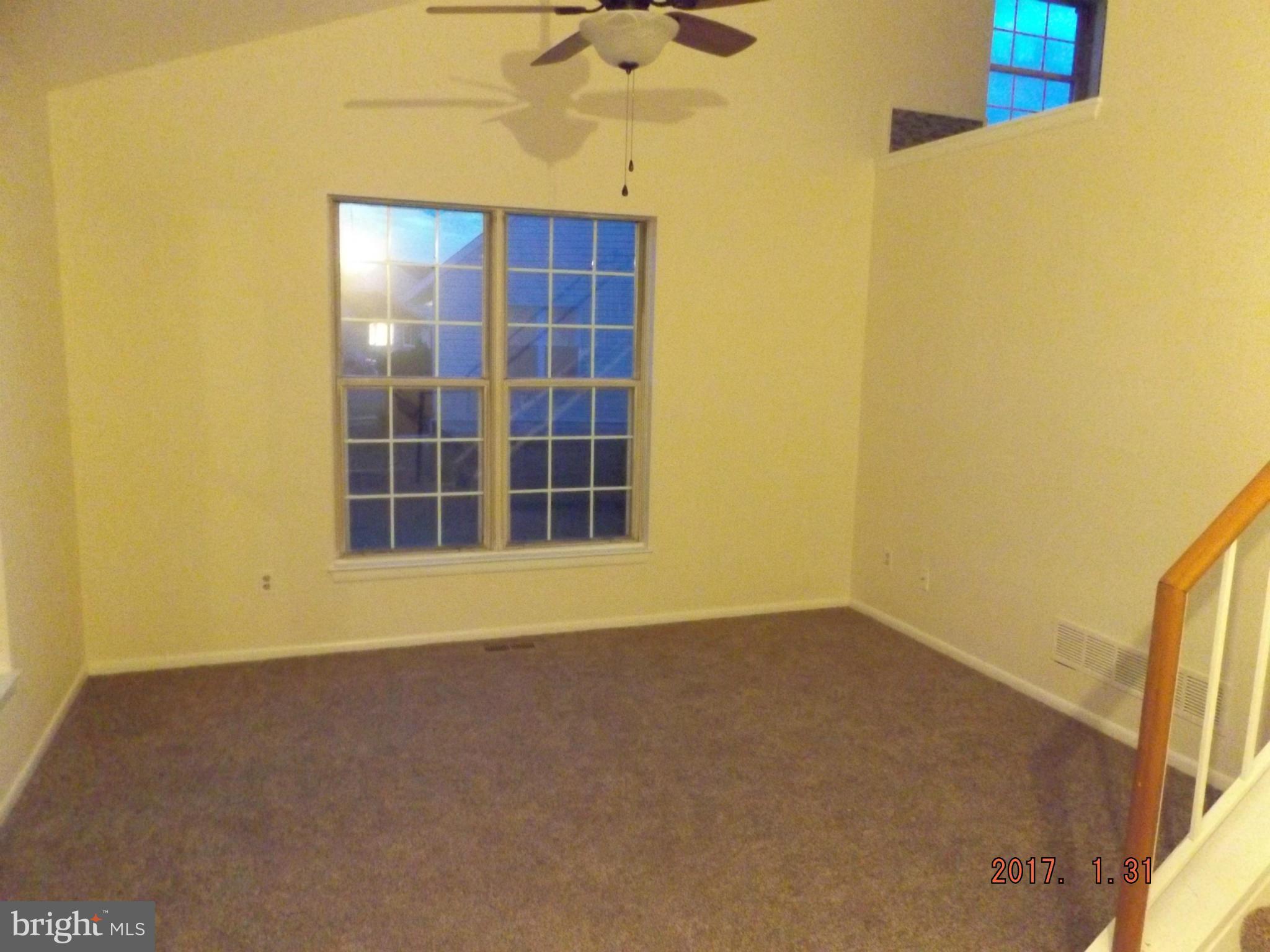 12918 Bogby Road Baltimore, MD 21220 - Photo 28 of 30 Living Room