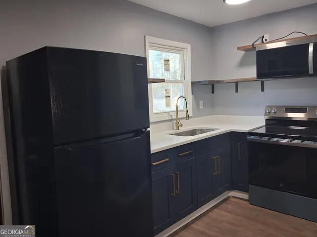 $1,200 | 107 Parkview Drive, Unit B, Barnesville, GA 30204